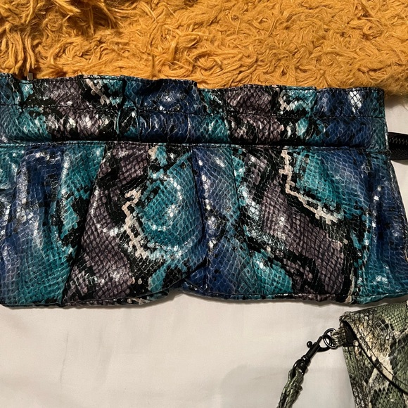 Express and Style & Co - Clutch Bundle - Picture 2 of 7